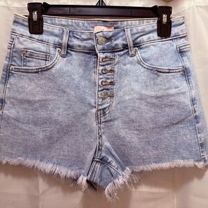 Pink Lily Light Wash Jean Shorts
